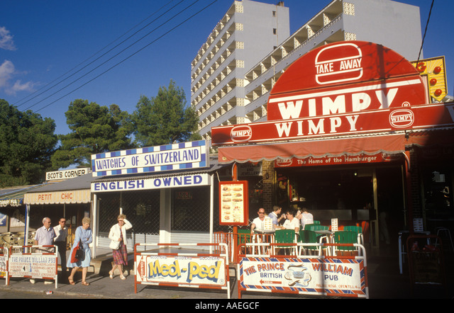 Sykes, H. (1980s) Photograph taken in Majorca, Spain [Online image] Available from: https://www.alamy.com/1980s-tourism-spain-magaluf-majorca-english-owned-bars-restaurants-image4114638.html